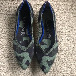 Rothys pointed camo flats